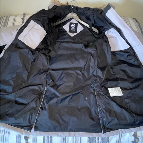 Canada Goose Shelburne Parka - Medium (Gray) - Picture 3 of 6